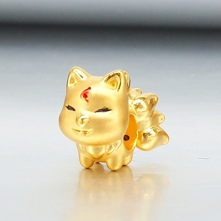 Pure Gold Nine-Tailed Fox Anya Charm | Luxury Jewelry