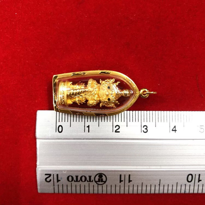 OJ GOLD Little Kubera Pendant | 90 Pure Gold Buddha