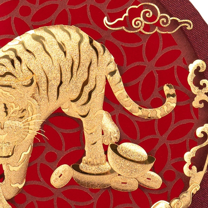 إطار صور من الذهب عيار 24 قيراطًا | ديكور فني فاخر وهدية