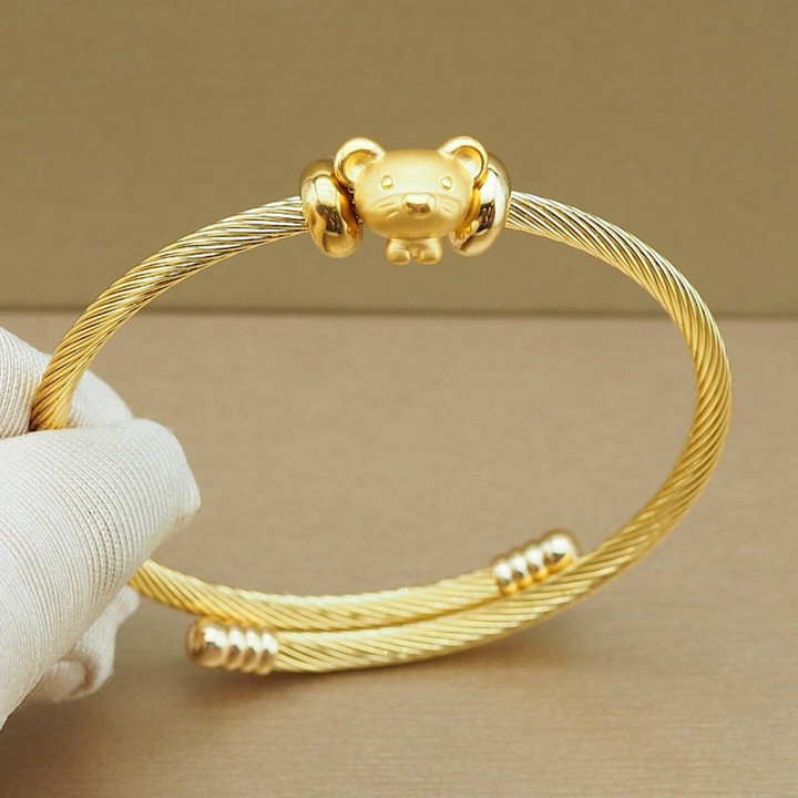 2020 Anya 黄金老鼠吊坠 | .999 纯金 | 收藏品