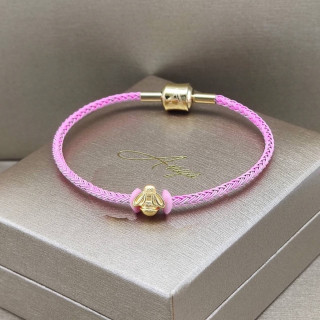 Tiny Gold Bee Charm | 99.9% Pure Gold Necklace Pendant