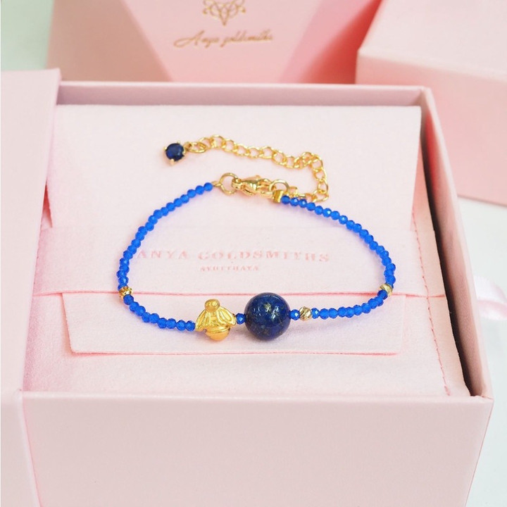 Tiny Gold Bee Charm | 99.9% Pure Gold Necklace Pendant