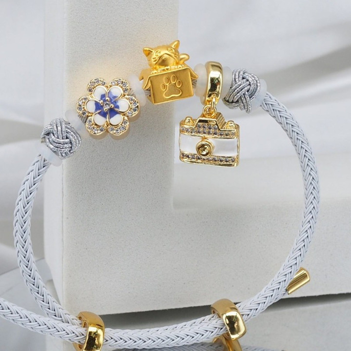 纯金安雅猫吊坠 | 0.6克精美珠宝