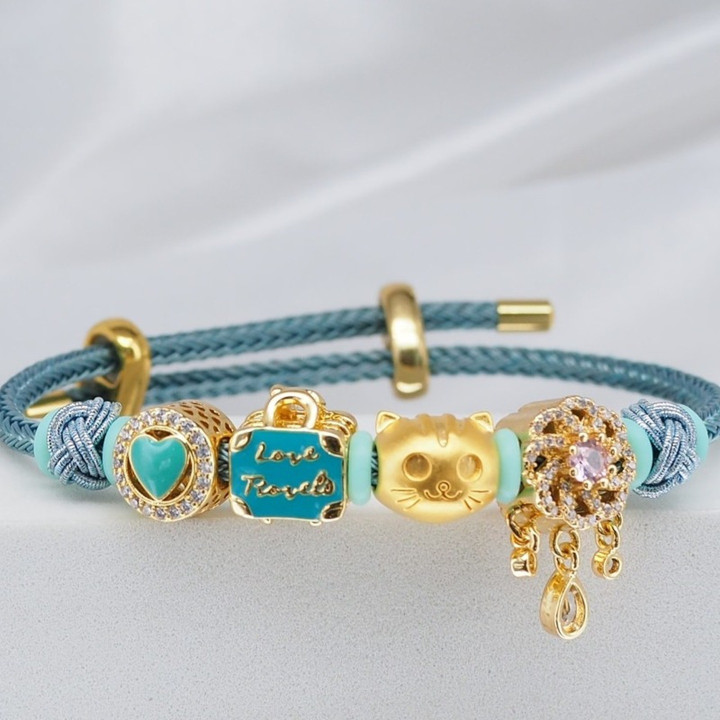 纯金安雅猫吊坠 | 0.6克精美珠宝