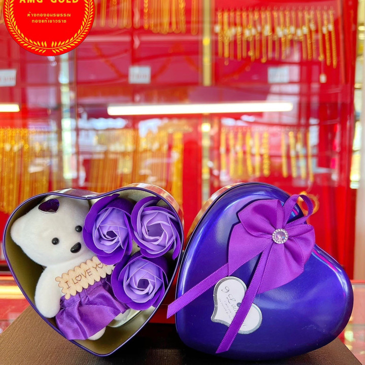 Golden Valentine's Day Jewelry Set: Teddy Bear and Roses