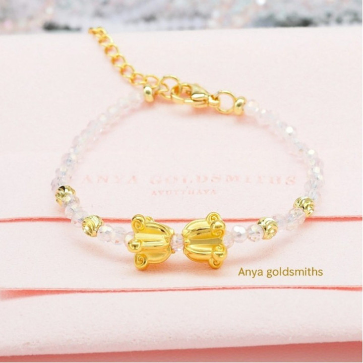 Elegant Anya Gold Floral Pendant | Pure 24K Gold Necklace