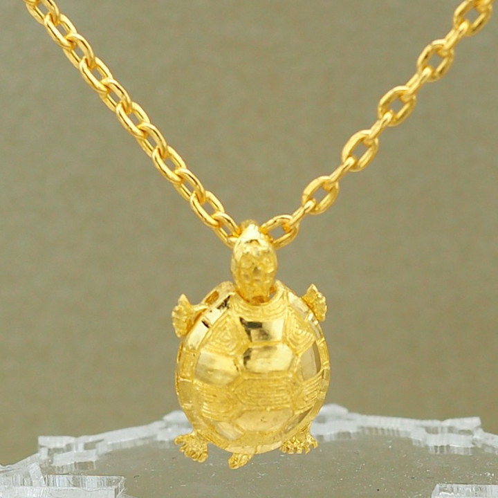 Pure Gold Anya Turtle Pendant | Elegant & Timeless Design