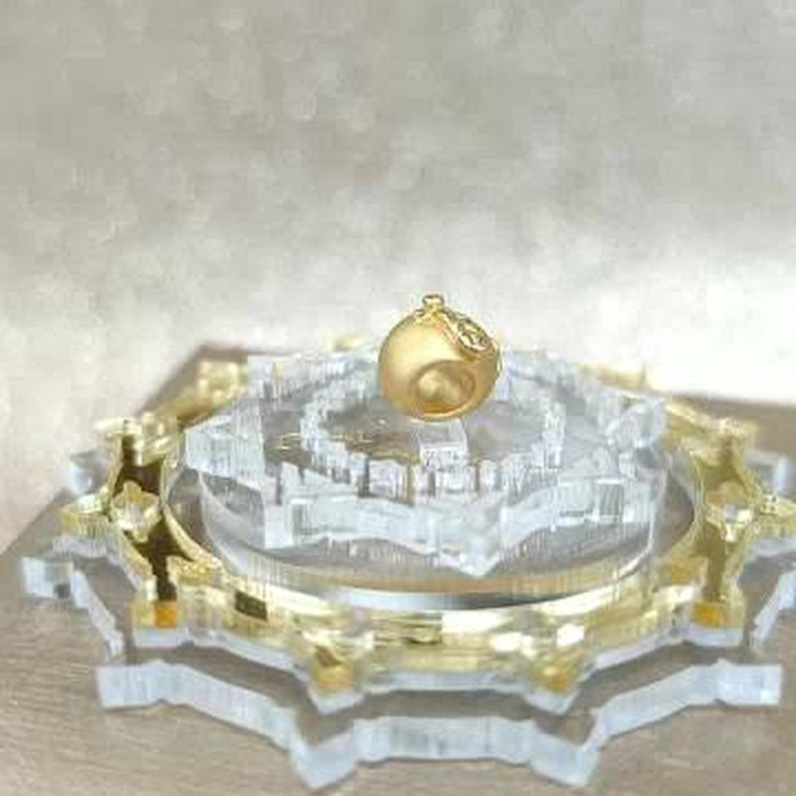 Pure Gold Anya Charm | Elegant 24K Design (0.35-0.4g)