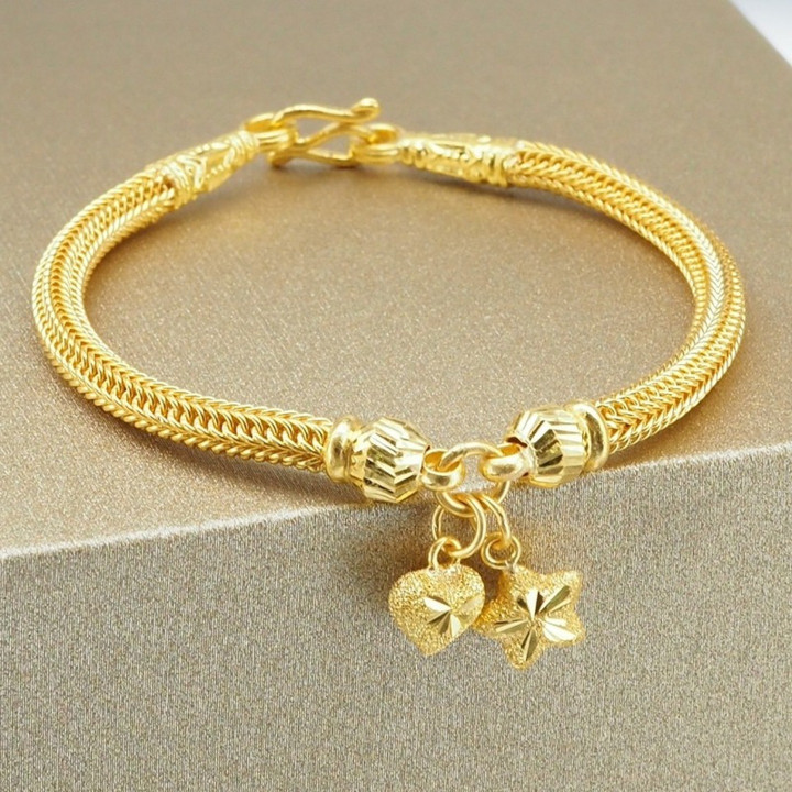 Luxurious 24k Gold Bracelet with Customizable Design