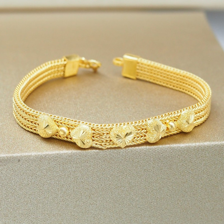 Luxurious 24k Gold Bracelet with Customizable Design