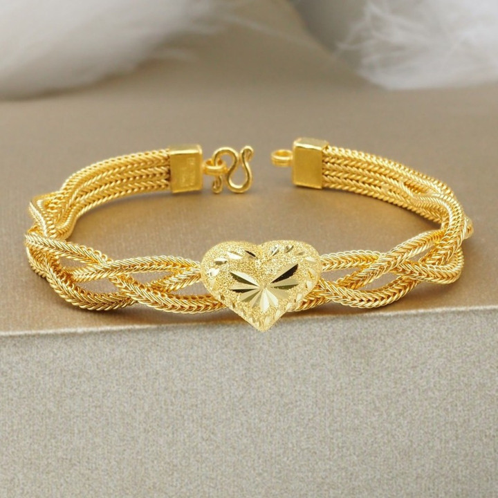 Luxurious 24k Gold Bracelet with Customizable Design