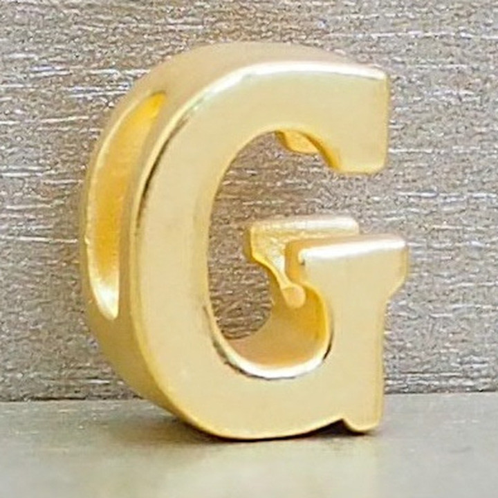 Anya Charm Gold Name Necklace (A-M)