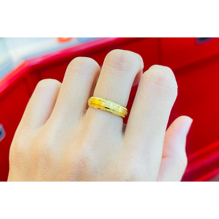 KMDGOLD出品的纯金半萨鲁昂戒指