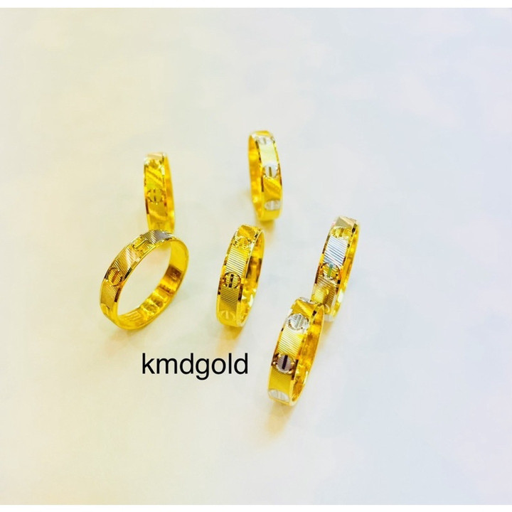 خاتم سالوانج ذهبي (0.5 قيراط) من ماركة KMDGold