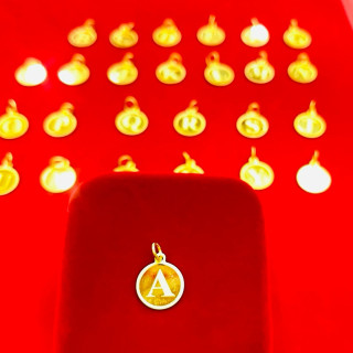 真金字母吊坠（1克，纯度96.5%）