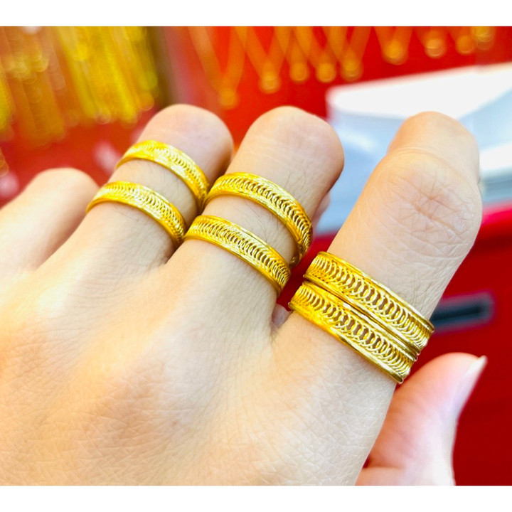 9K Gold Romeo Ring - 0.5 Salung Pure Gold