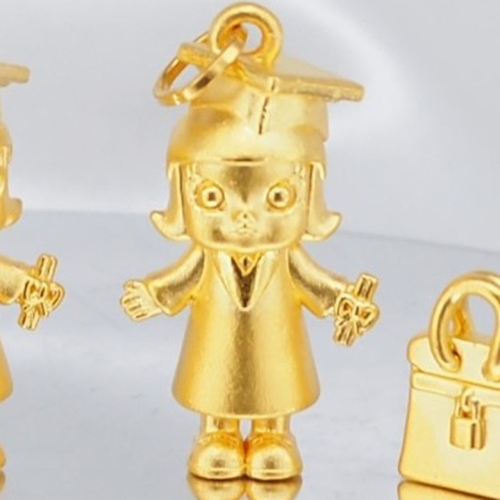 Labuboo Molly & Friends 金吊坠（99.9% 纯金）