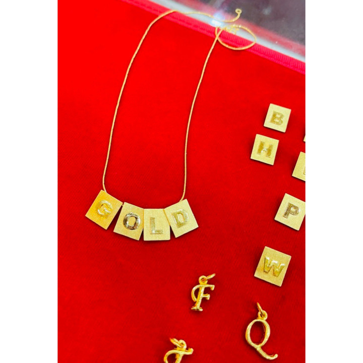 14K纯金字母吊坠项链