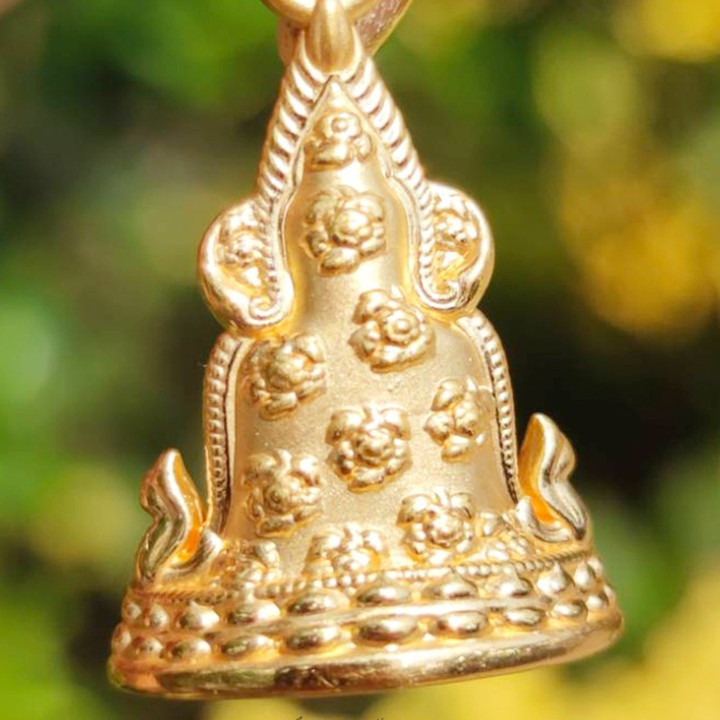 Pure Gold Anya Phra Phuttha Chinnarat Pendant
