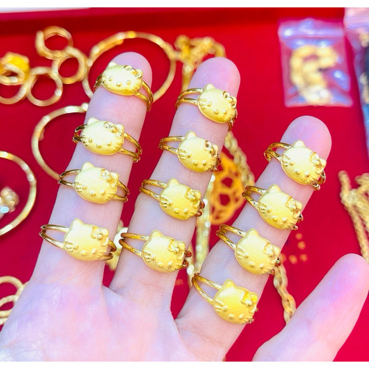 纯银猫咪戒指 | KMDGold 设计