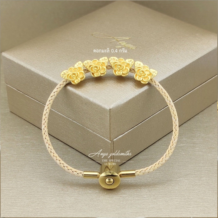 优雅茉莉花金吊坠 | 99.9%纯金