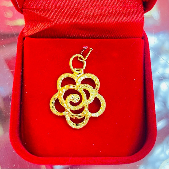 Genuine Gold Half-Saluang Pendant (10k/14k)