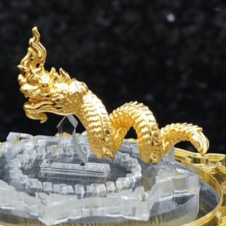 纯金安雅娜迦蛇吊坠 | 神话珠宝