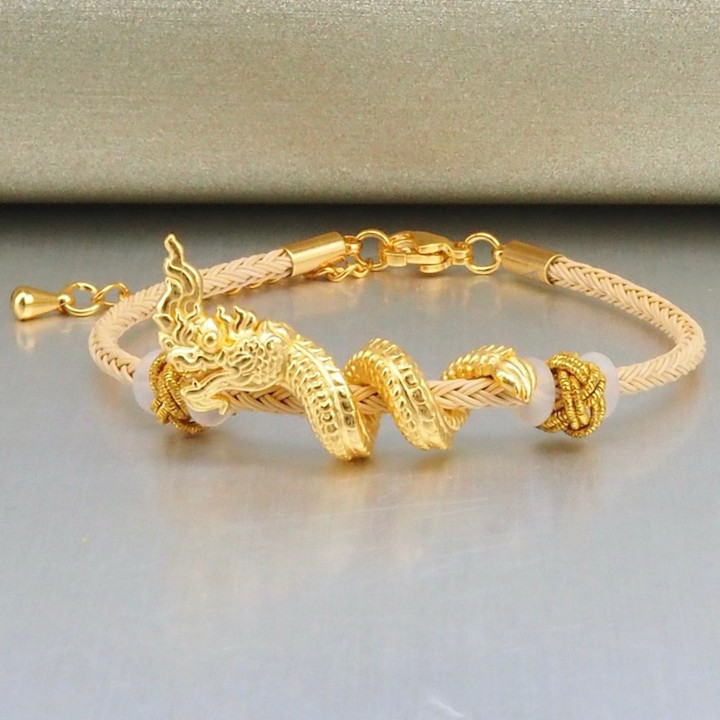 纯金安雅娜迦蛇吊坠 | 神话珠宝