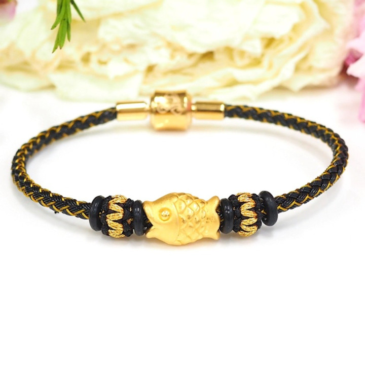 纯金安雅小鱼吊坠 - 小巧精致的礼物