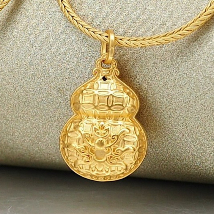 纯金安雅葫芦吊坠 | 永恒优雅