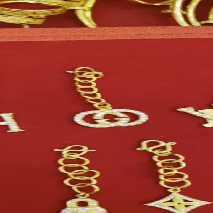 وصلة سلسلة KMDLink من الذهب الخالص - تتضمن قلادة