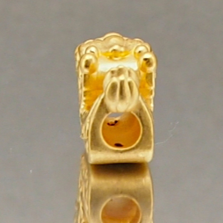 纯金安雅吊坠：迷你龙舟收藏品