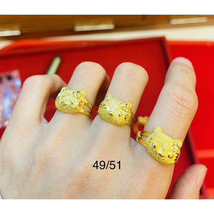 خاتم من الذهب الخالص عيار 96.5% - KMDGold | تصميم عصري