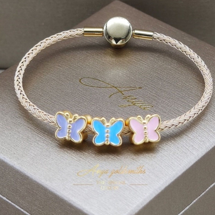 真金蝴蝶吊坠 | Anya 系列 | 奢华珠宝