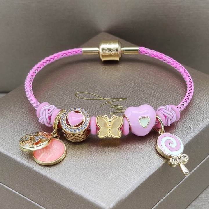 真金蝴蝶吊坠 | Anya 系列 | 奢华珠宝