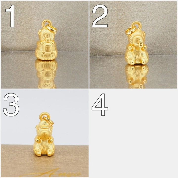 Gold Capybara Pendant | 99.9% Pure & Exquisite